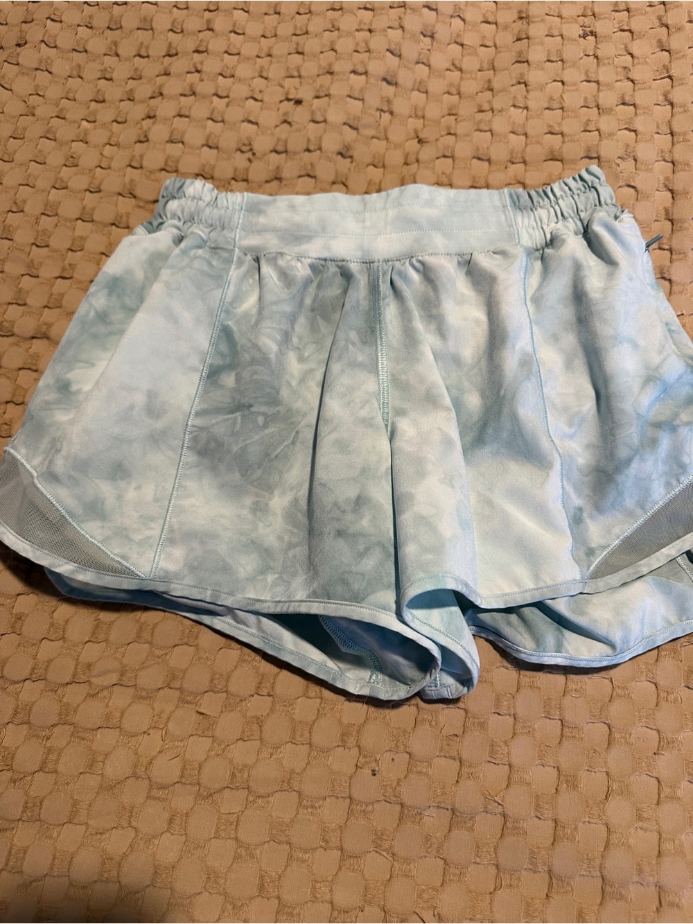 Lululemon hotty hot shorts HR tie dye teal Trendy Popular Size 6